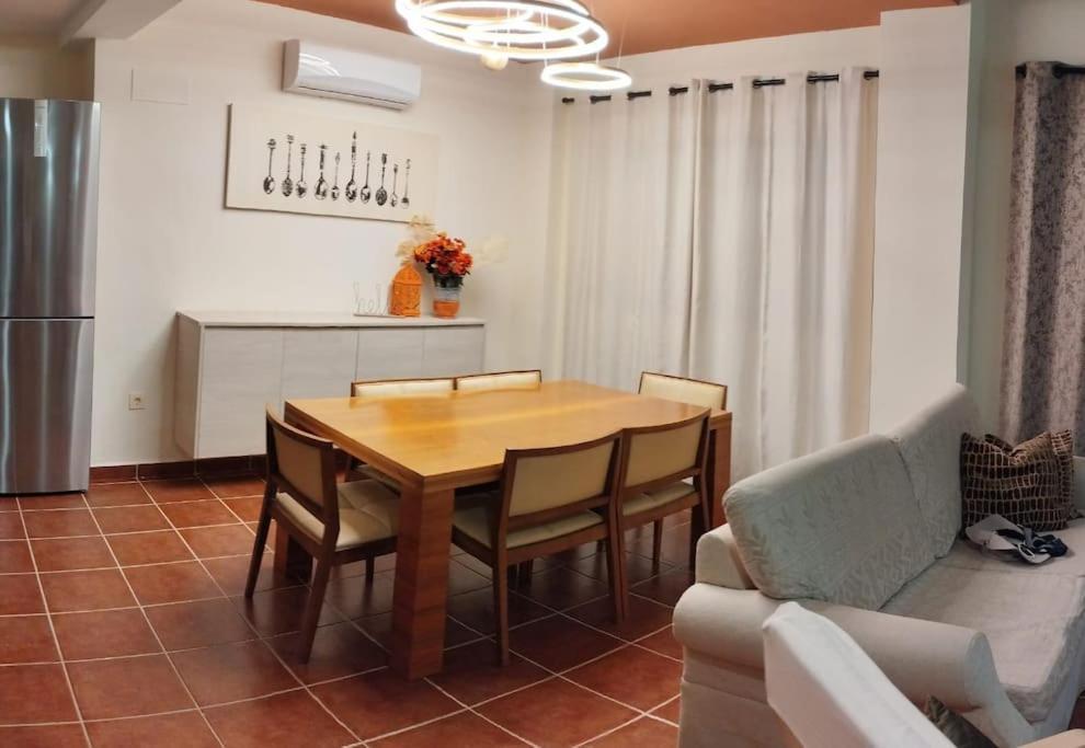 Suite En Sierramagna, Piscina Abierta El Ronquillo 외부 사진