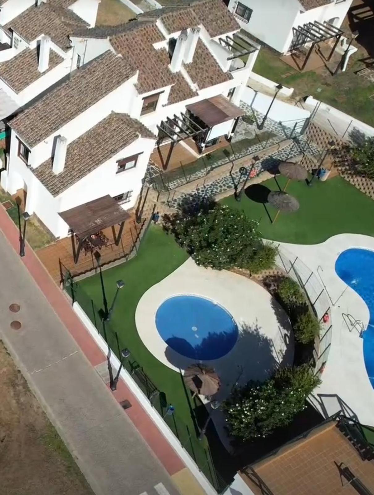 Suite En Sierramagna, Piscina Abierta El Ronquillo 외부 사진